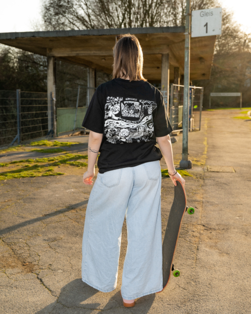 JONGE*S Oversized Heavyweight T-Shirt in Black